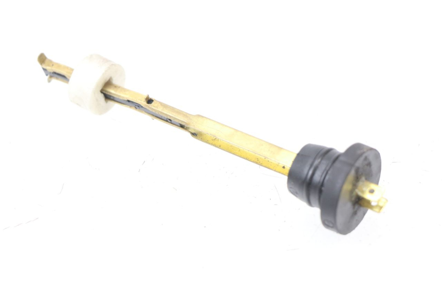 photo de JAUGE RESERVOIR HUILE PEUGEOT TREKKER TKR 50 (2005 - 2014) - Détail de la pièce