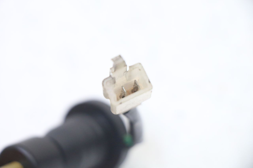 photo de JAUGE RESERVOIR HUILE PEUGEOT VIVACITY NEW 2T 50 (2008 - 2017) - Zoom état d’usage