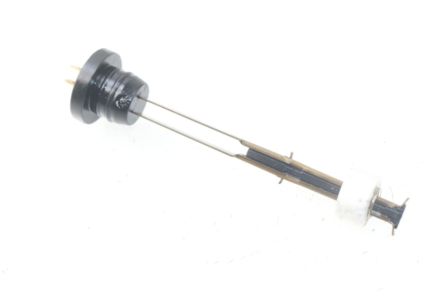 photo de JAUGE RESERVOIR HUILE PEUGEOT VIVACITY 100 (1999 - 2008) - Détail de la pièce