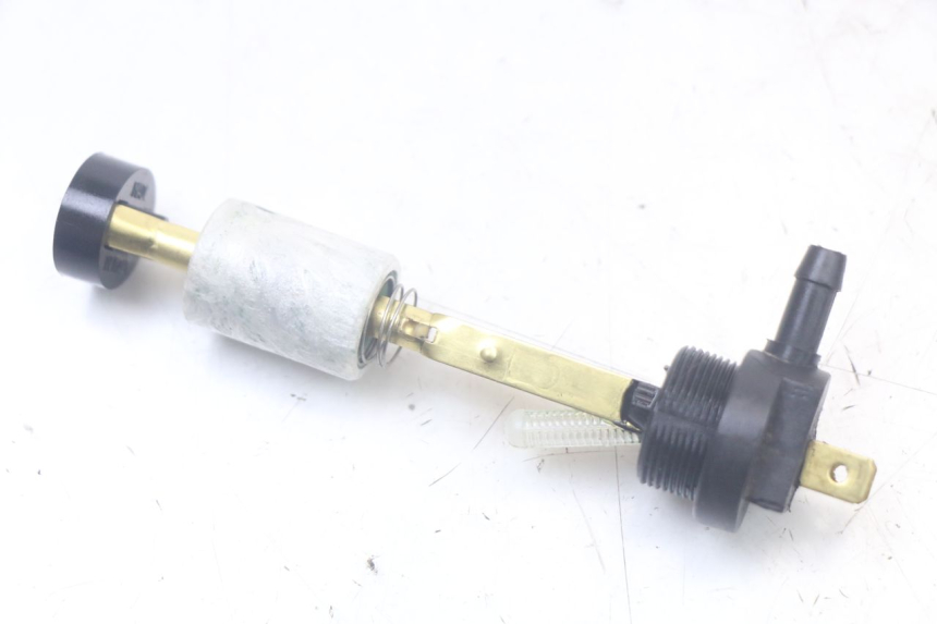 photo de JAUGE RESERVOIR HUILE FANTIC XM PERFORMANCE 2T 50 (2021 - 2022) - Zoom état d’usage