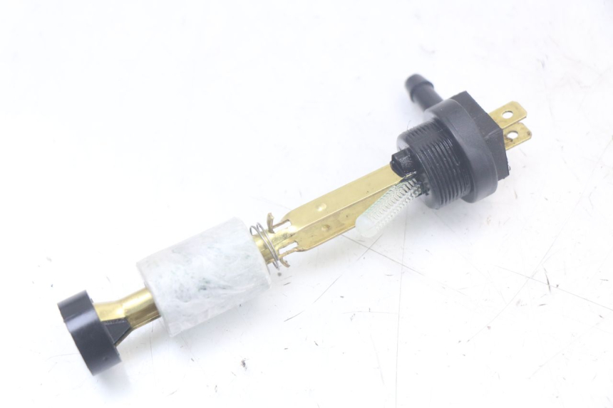 photo de JAUGE RESERVOIR HUILE FANTIC XM PERFORMANCE 2T 50 (2021 - 2022) - Autre angle de vue