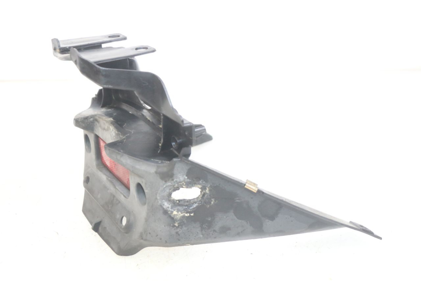 photo de JONCTION CARENAGE ARRIERE KYMCO AGILITY 4T 50 (2005 - 2018) - Zoom état d’usage