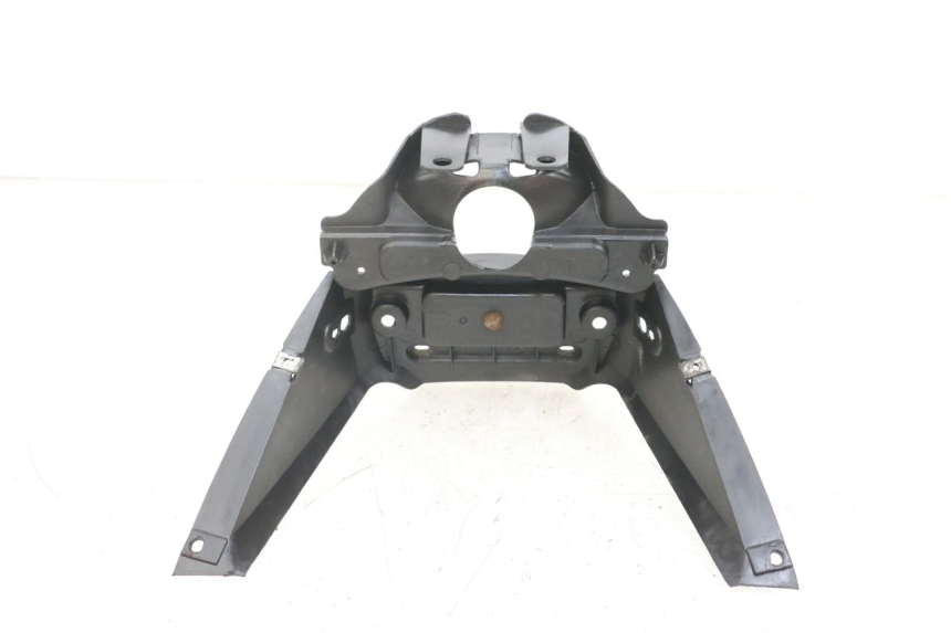 photo de JONCTION CARENAGE ARRIERE KYMCO AGILITY 4T 50 (2018 - 2022) - Zoom état d’usage