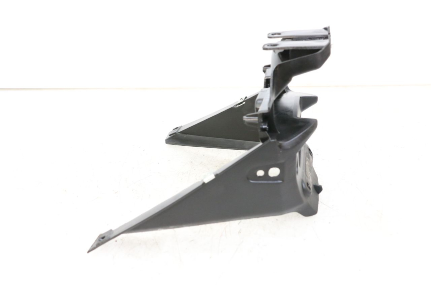 photo de JONCTION CARENAGE ARRIERE KYMCO AGILITY 4T 50 (2018 - 2022) - Autre angle de vue