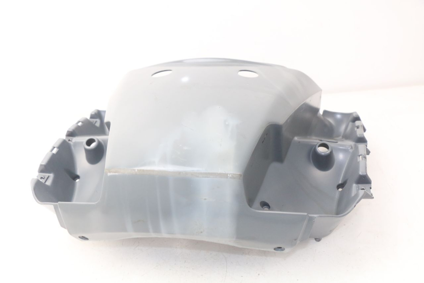 photo de JONCTION CARENAGE ARRIERE APRILIA ATLANTIC 125 (2003 - 2009) - Zoom état d’usage