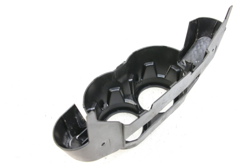 photo de JONCTION CARENAGE ARRIERE YAMAHA BW'S BWS 125 (2010 - 2013) - Détail de la pièce