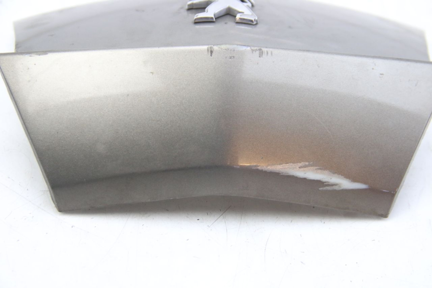 photo de JONCTION CARENAGE ARRIERE PEUGEOT CITYSTAR 125 (2011 - 2017) - Zoom état d’usage