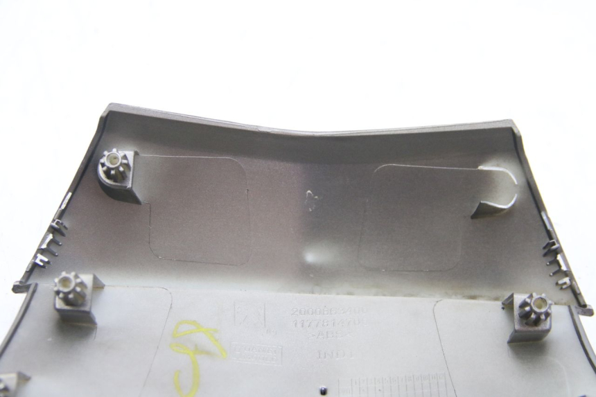 photo de JONCTION CARENAGE ARRIERE PEUGEOT CITYSTAR 125 (2011 - 2017) - Vue d’ensemble