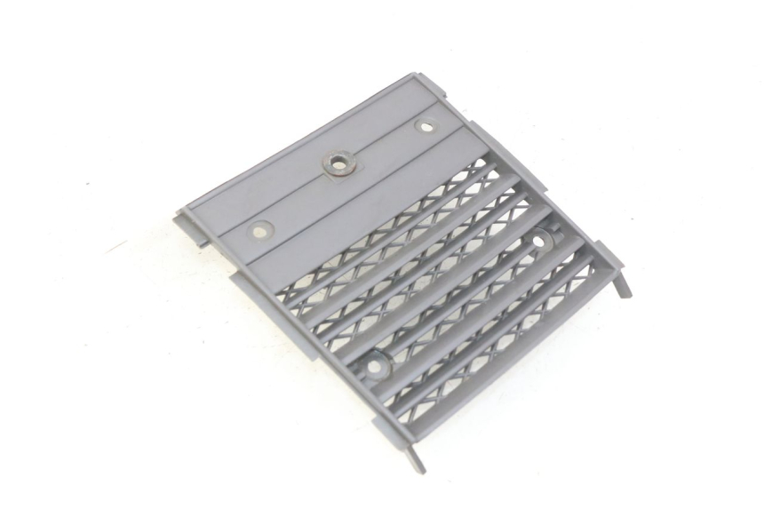 photo de JONCTION CARENAGE ARRIERE SUZUKI CP 80 (1985 - 1996) - Vue principale