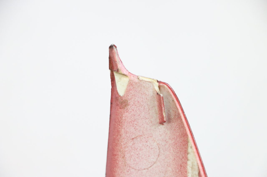 photo de JONCTION CARENAGE ARRIERE PEUGEOT ELYSTAR 125 (2002 - 2007) - État de surface