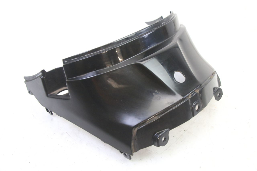 photo de JONCTION CARENAGE ARRIERE SYM FIDDLE 3 III 125 (2014 - 2020) - Détail de la pièce