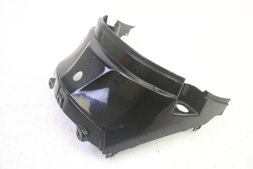 photo de JONCTION CARENAGE ARRIERE SYM FIDDLE 3 III 125 (2014 - 2020) - Zoom état d’usage