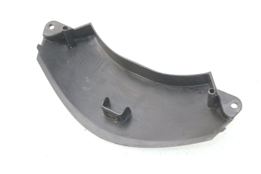 photo de JONCTION CARENAGE ARRIERE PIAGGIO FLY IE 125 (2012 - 2017) - Zoom état d’usage