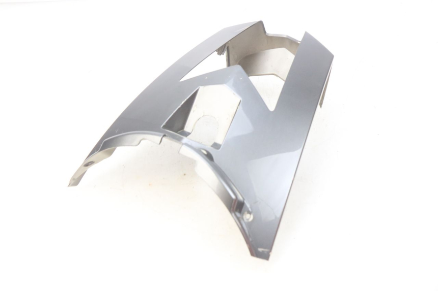 photo de JONCTION CARENAGE ARRIERE PEUGEOT GEOPOLIS 400 (2007 - 2013) - Autre angle de vue