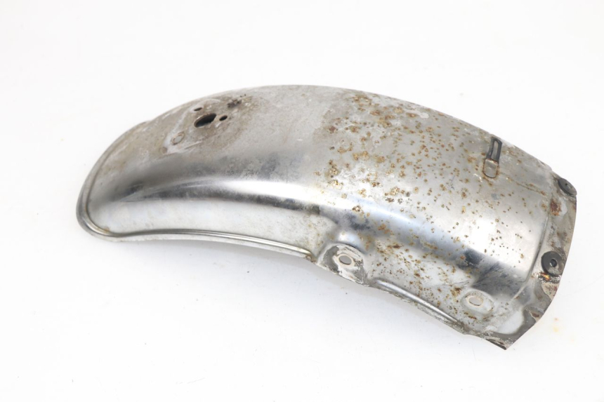 photo de JONCTION CARENAGE ARRIERE SUZUKI GN 125 (1997 - 2000) - Zoom état d’usage