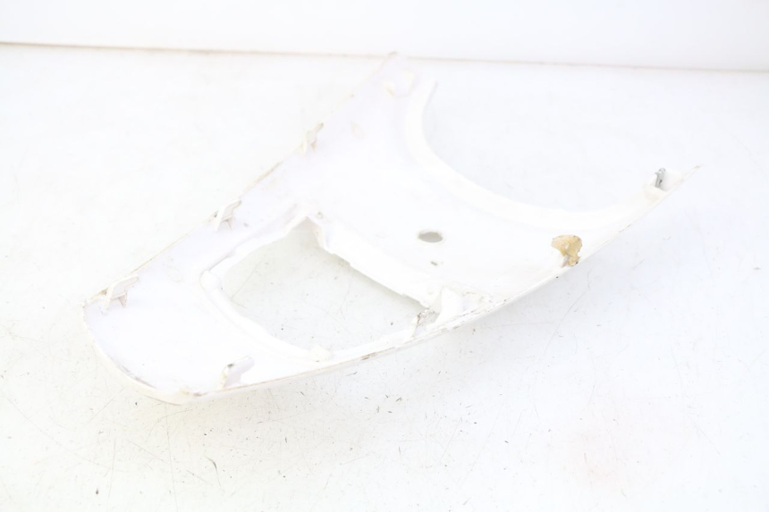 photo de JONCTION CARENAGE ARRIERE JM MOTORS GT LINE 4T 50 (2021 - 2023) - Zoom état d’usage