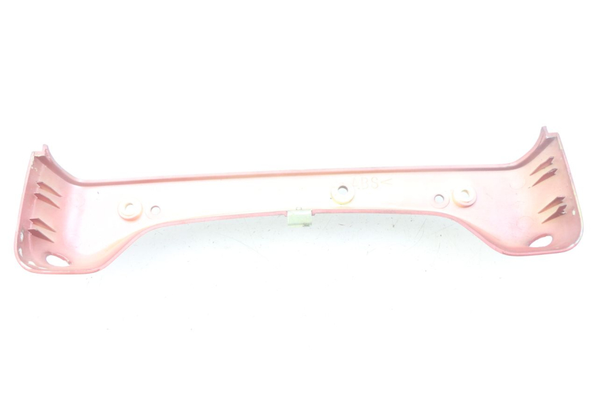 photo de JONCTION CARENAGE ARRIERE PIAGGIO HEXAGON 2T 125 (1994 - 1998) - Détail de la pièce