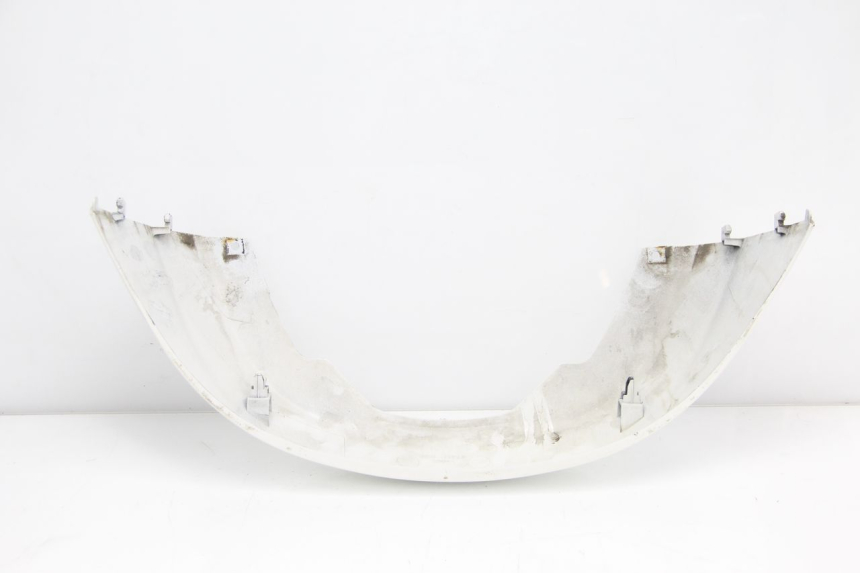 photo de JONCTION CARENAGE ARRIERE INFERIEURE SUZUKI BURGMAN 125 (2007 - 2014) - Détail de la pièce