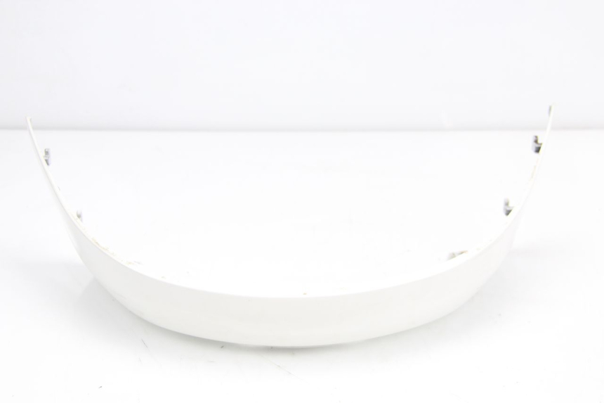 photo de JONCTION CARENAGE ARRIERE INFERIEURE SUZUKI BURGMAN 125 (2007 - 2014) - Zoom état d’usage