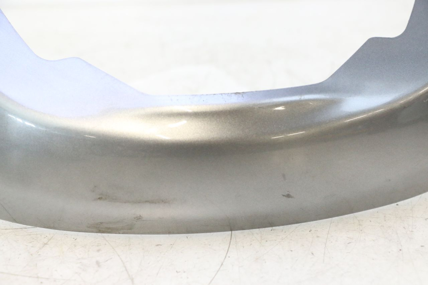 photo de JONCTION CARENAGE ARRIERE INFERIEURE SUZUKI BURGMAN 125 (2007 - 2014) - Zoom composants