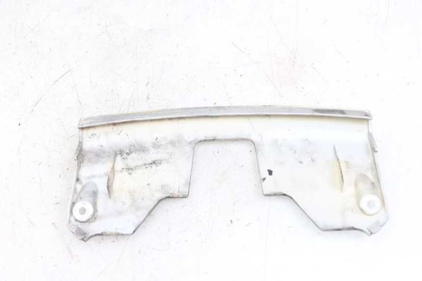 photo de JONCTION CARENAGE ARRIERE INFERIEURE HONDA FJS SILVERWING SILVER WING 600 (2001 - 2010) - Zoom état d’usage