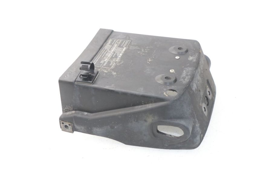 photo de JONCTION CARENAGE ARRIERE INFERIEURE KAWASAKI GPZ S 500 (1994 - 2005) - Vue principale