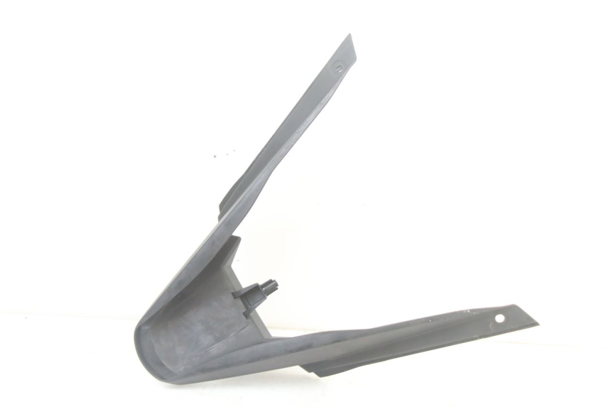 photo de JONCTION CARENAGE ARRIERE INFERIEURE HONDA PCX (JF57/JF64) 125 (2014 - 2018) - Points de fixation