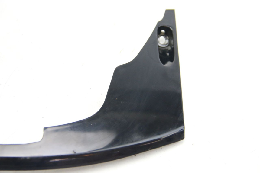 photo de JONCTION CARENAGE ARRIERE INFERIEURE REVATTO IMPERATOR 125 (2007 - 2015) - Détail de la pièce