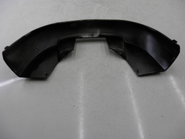 photo de JONCTION CARENAGE ARRIERE INFERIEURE JM MOTOR S-MAX 125 (2010 - 2014) - Vue d’ensemble