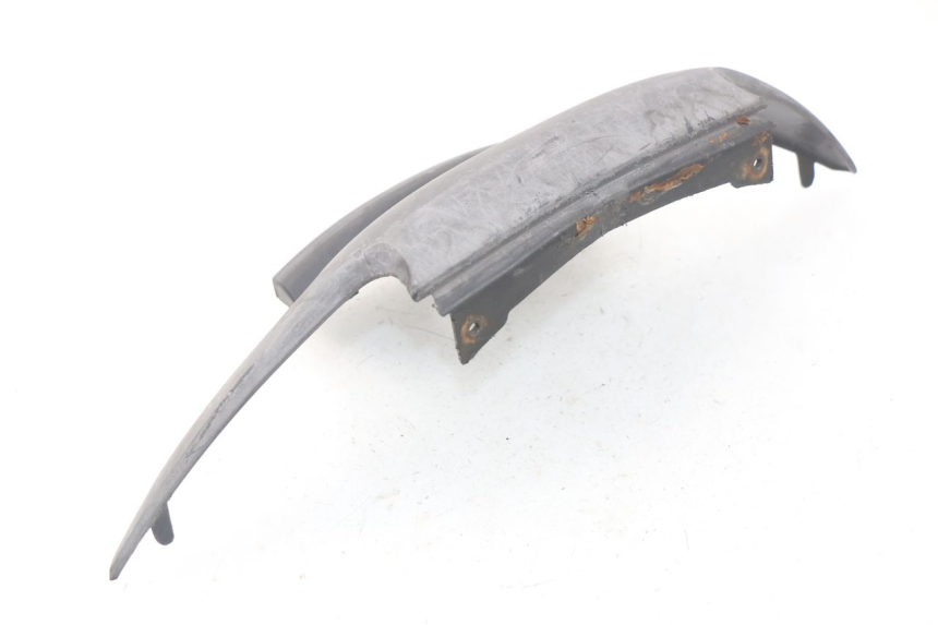 photo de JONCTION CARENAGE ARRIERE INFERIEURE PIAGGIO MP3 LT 400 (2007 - 2012) - Zoom état d’usage