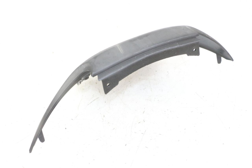 photo de JONCTION CARENAGE ARRIERE INFERIEURE PIAGGIO MP3 LT 300 (2010 - 2016) - Zoom état d’usage