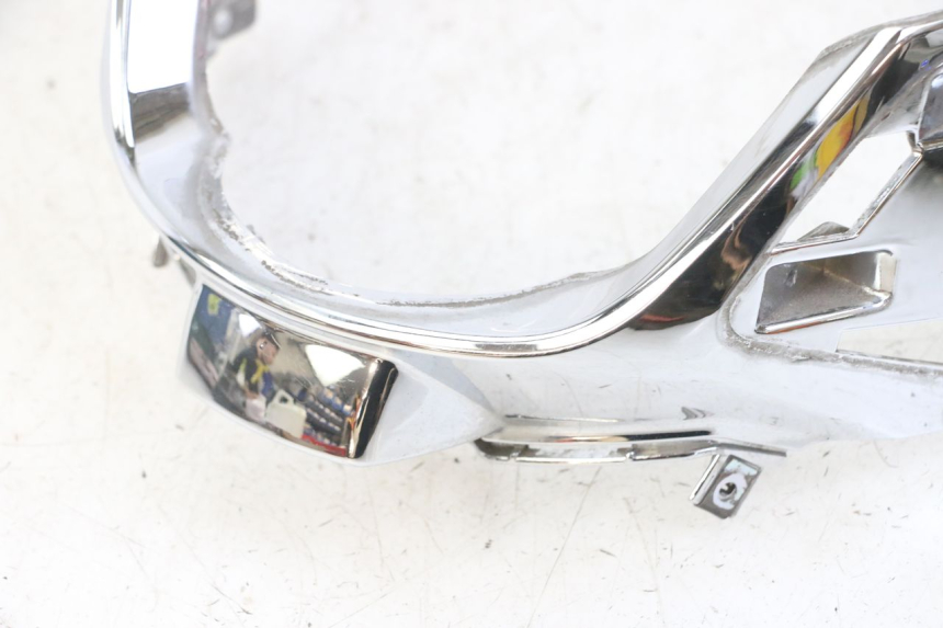 photo de JONCTION CARENAGE ARRIERE INFERIEURE KYMCO LIKE 4T 50 (2019 - 2025) - État de surface