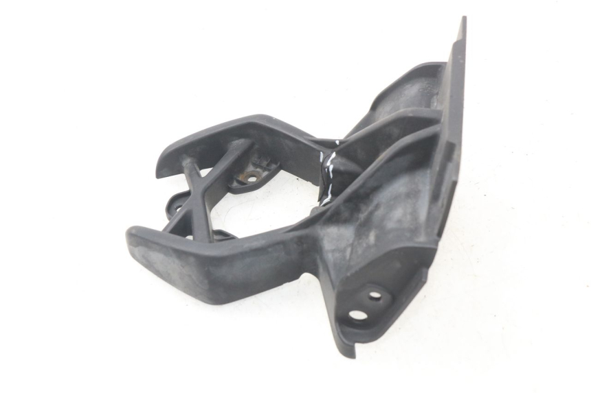 photo de JONCTION CARENAGE ARRIERE INFERIEURE BMW R GS 1200 (2005 - 2007) - Vue d’ensemble