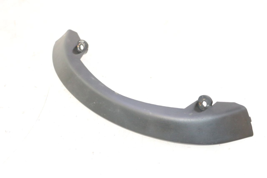 photo de JONCTION CARENAGE ARRIERE INFERIEURE TNT MOTOR ROMA 12' 2T 50 (2007 - 2018) - Zoom état d’usage