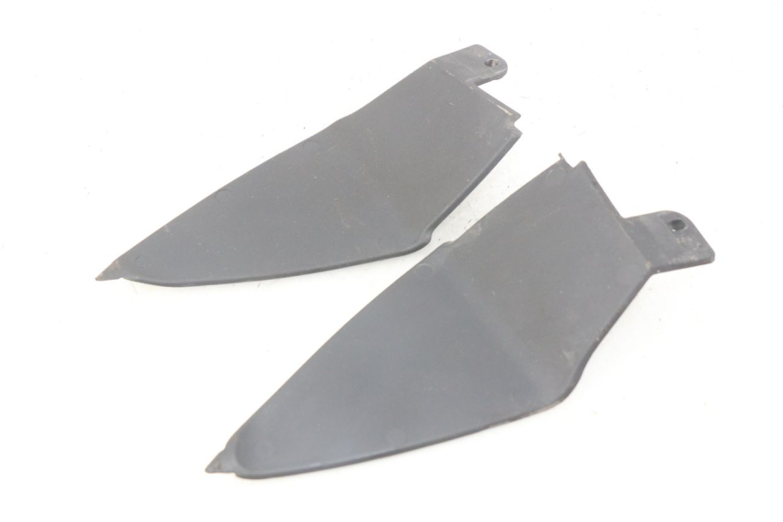 photo de JONCTION CARENAGE ARRIERE INFERIEURE APRILIA SR 2T 50 (2012 - 2017) - Vue principale