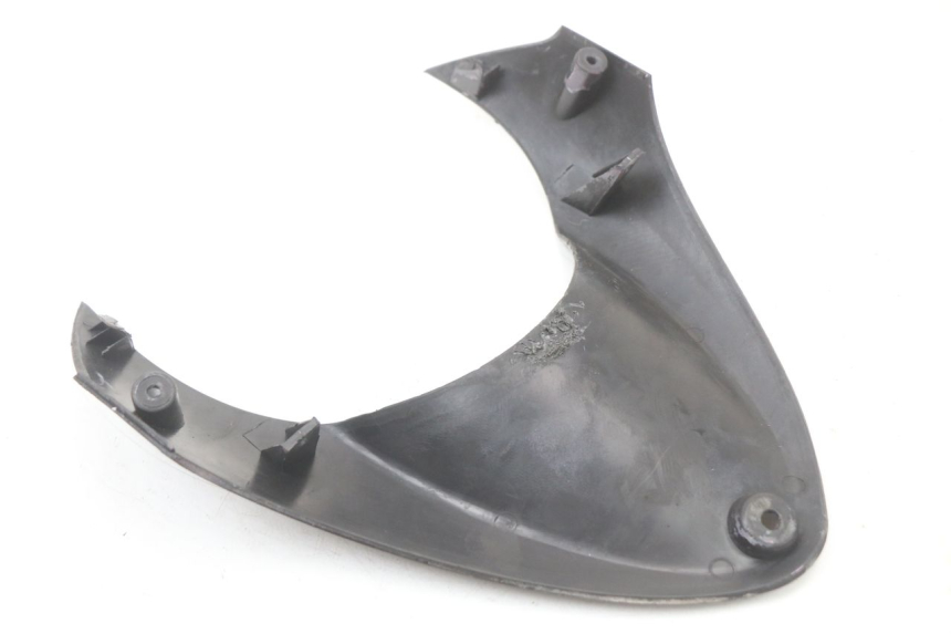 photo de JONCTION CARENAGE ARRIERE INFERIEURE KEEWAY TX 50 (2008 - 2015) - Gros plan technique