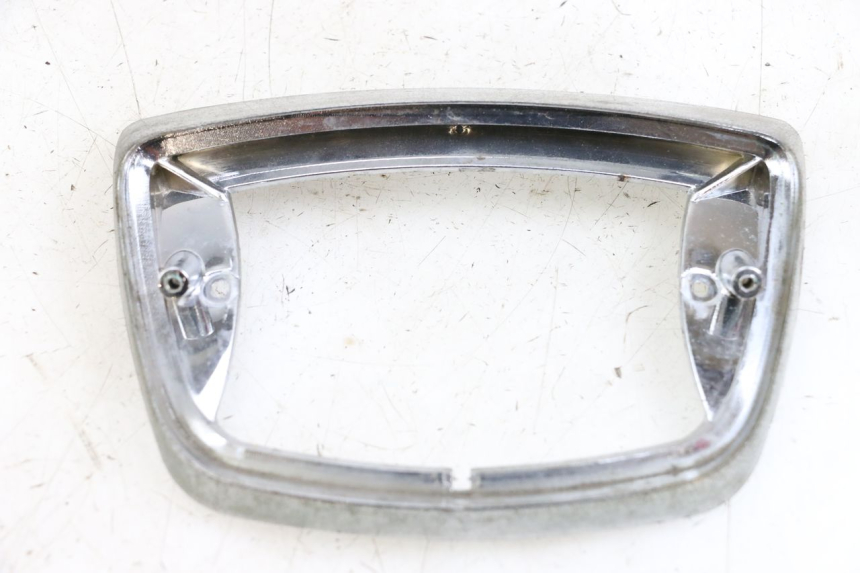 photo de JONCTION CARENAGE ARRIERE INFERIEURE PIAGGIO VESPA LX 2T 50 (2005 - 2013) - Vue principale