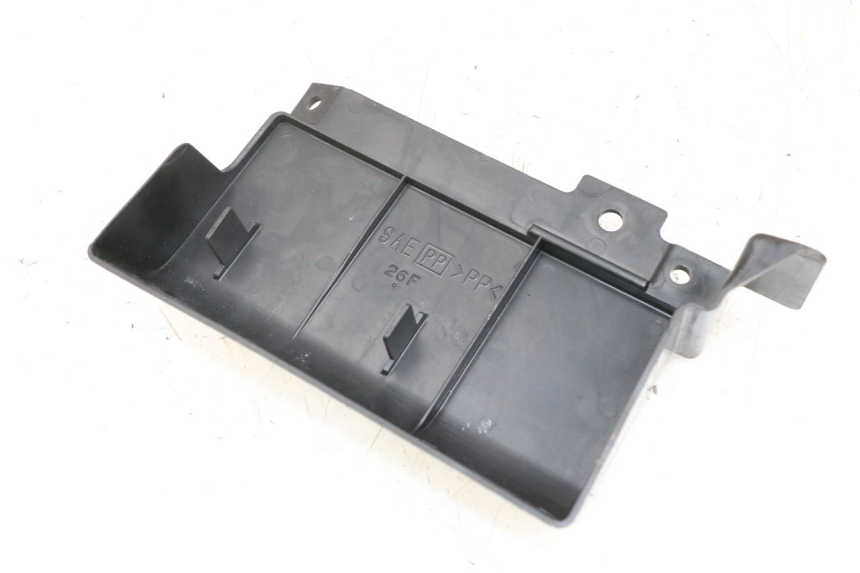 photo de Rear lower fairing junction SUZUKI VL INTRUDER 125 (2004 - 2007) - Vue principale