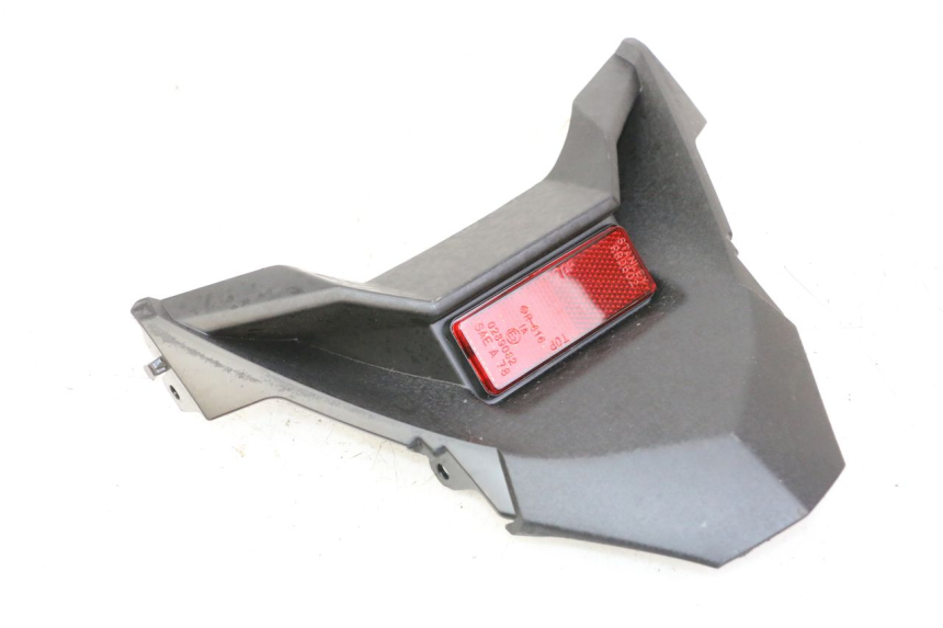 photo de JONCTION CARENAGE ARRIERE INFERIEURE YAMAHA XMAX X-MAX 125 (2021 - 2025) - Vue principale