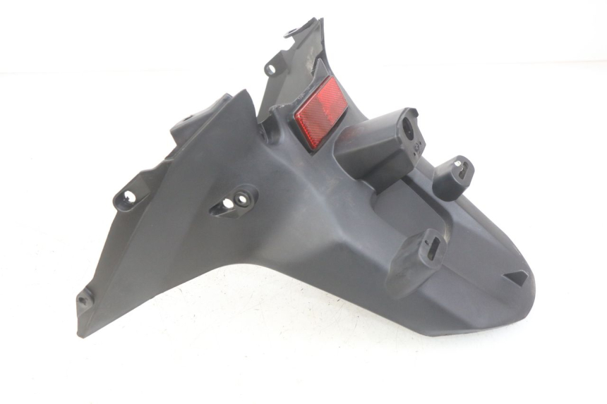 photo de JONCTION CARENAGE ARRIERE INFERIEURE SYM X-PRO 4T 50 (2014 - 2021) - Autre angle de vue