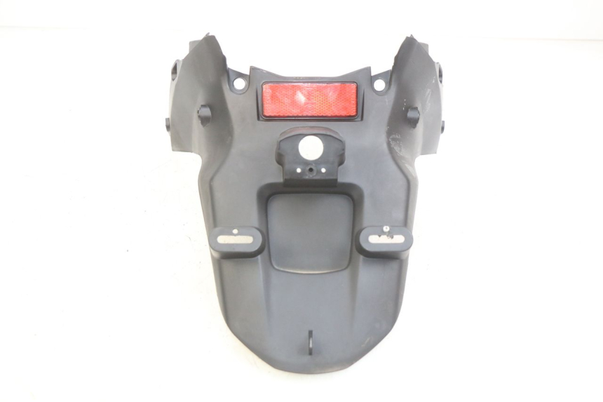 photo de JONCTION CARENAGE ARRIERE INFERIEURE SYM X-PRO 4T 50 (2014 - 2021) - Gros plan technique