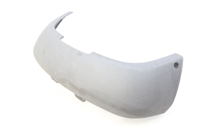 photo de JONCTION CARENAGE ARRIERE INFERIEURE PIAGGIO X9 EVOLUTION 500 (2003 - 2005) - Zoom état d’usage