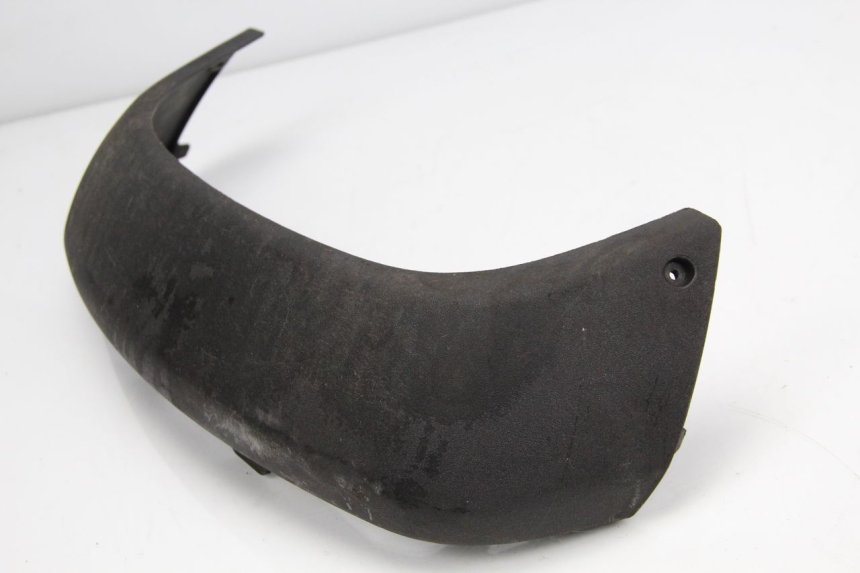 photo de JONCTION CARENAGE ARRIERE INFERIEURE PIAGGIO X9 125 (2000 - 2003) - Vue principale