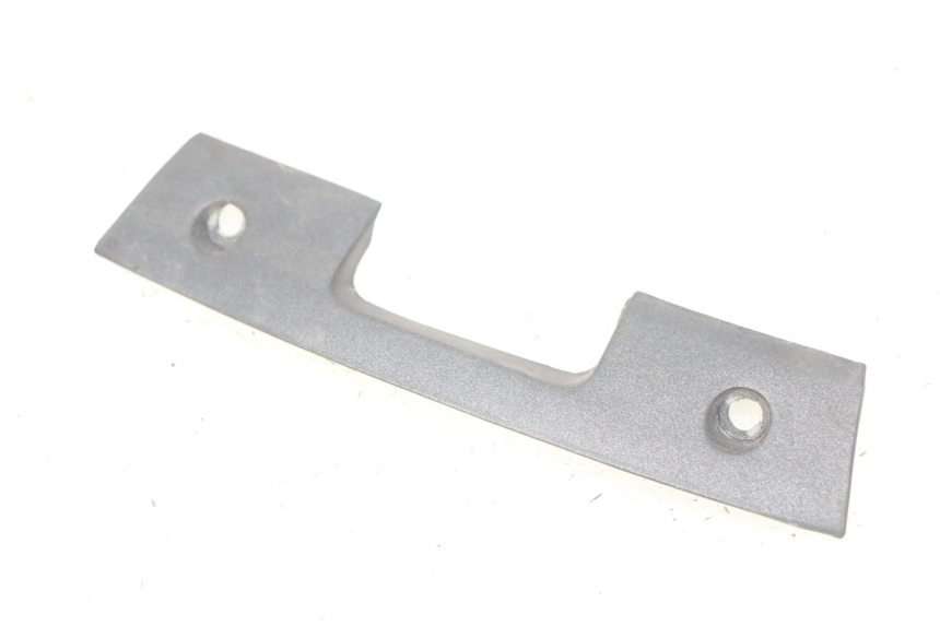 photo de JONCTION CARENAGE ARRIERE INFERIEURE YIYING YY50QT-10 50 (2007 - 2022) - Zoom état d’usage