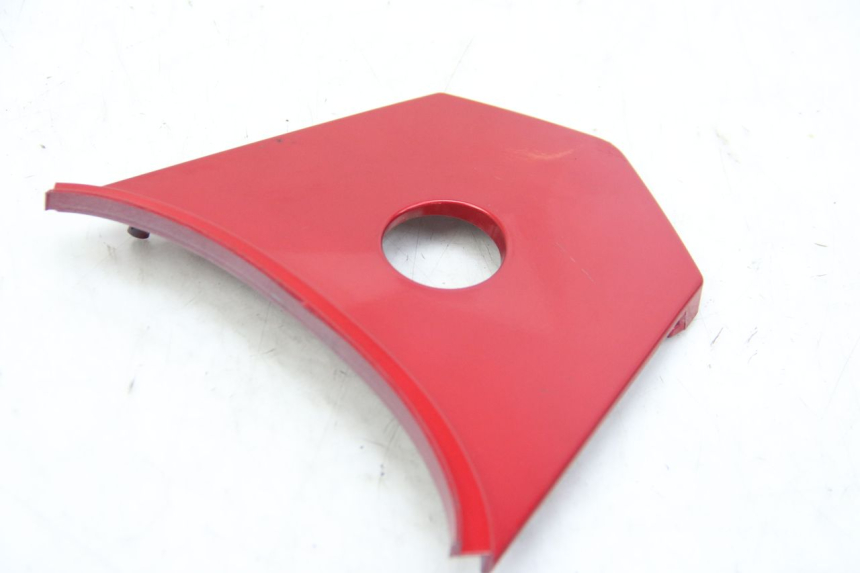 photo de JONCTION CARENAGE ARRIERE SYM JET 4 4T 50 (2018 - 2021) - Zoom état d’usage