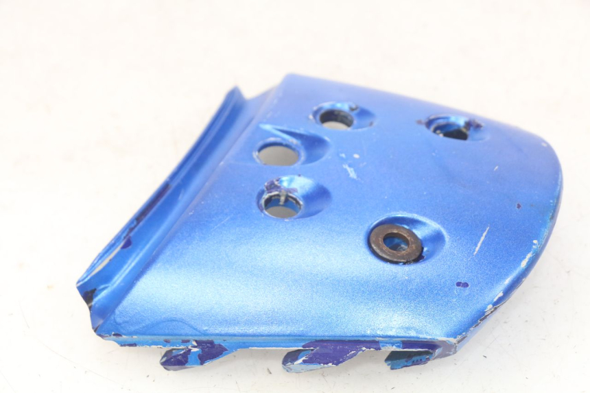 photo de JONCTION CARENAGE ARRIERE SYM JET EURO X 2T 50 (2003 - 2007) - Gros plan technique