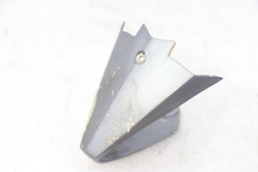 photo de JONCTION CARENAGE ARRIERE PEUGEOT JET FORCE CARBU 50 (2003 - 2016) - Autre angle de vue