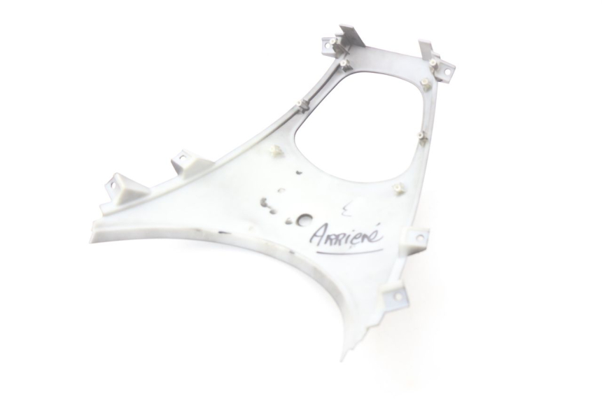 photo de JONCTION CARENAGE ARRIERE JM MOTOR JULIA 50 (2010 - 2014) - Zoom état d’usage