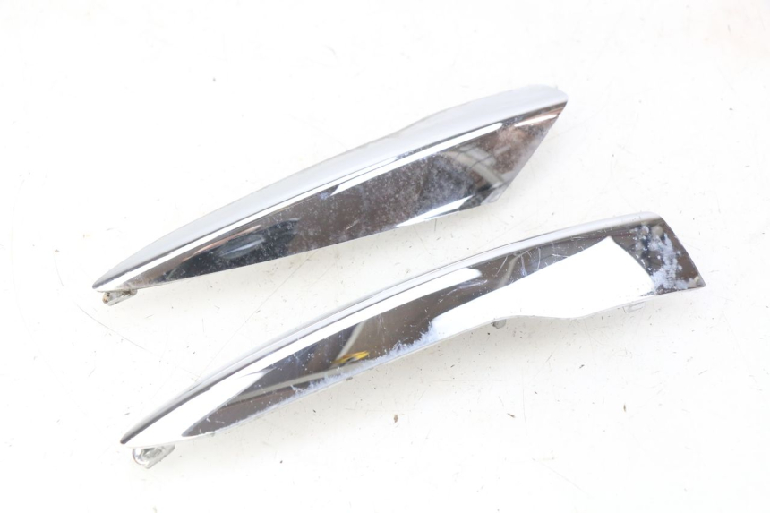 photo de JONCTION CARENAGE ARRIERE PIAGGIO LIBERTY IGET 4T 50 (2015 - 2020) - Vue principale