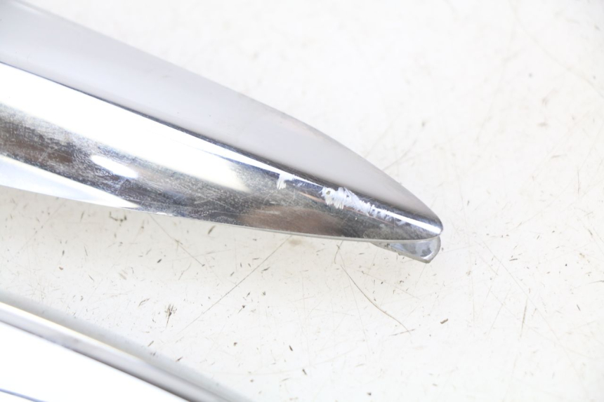 photo de JONCTION CARENAGE ARRIERE PIAGGIO LIBERTY IGET 4T 50 (2015 - 2020) - Vue d’ensemble